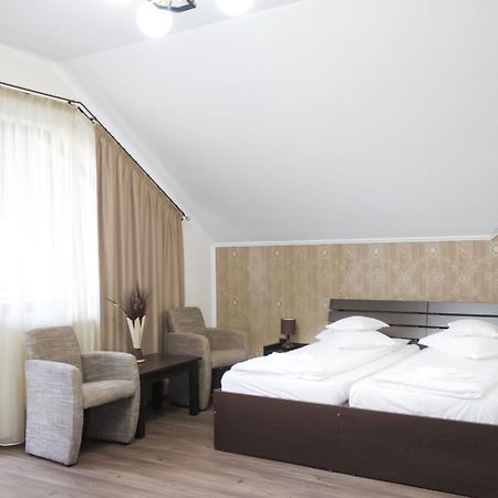 Hotel Rao Cluj Napoca Bagian luar foto